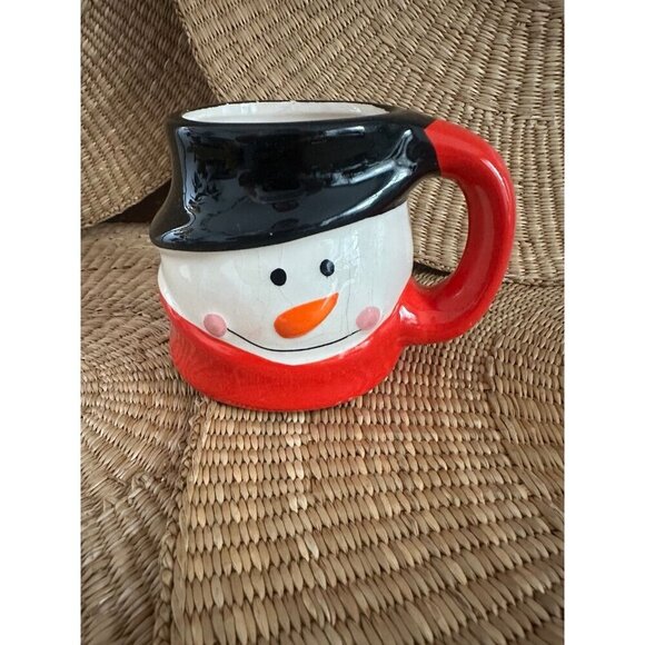 Royal Norfolk Snowman Mug - Picture 2 of 7